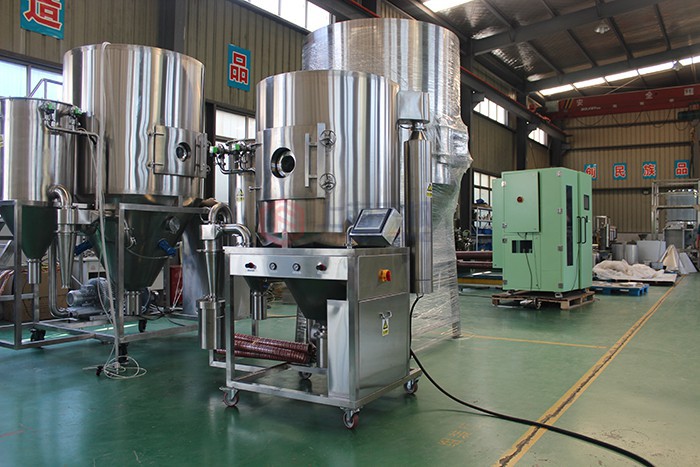 High-speed centrifugal spray dryer for plant extracts